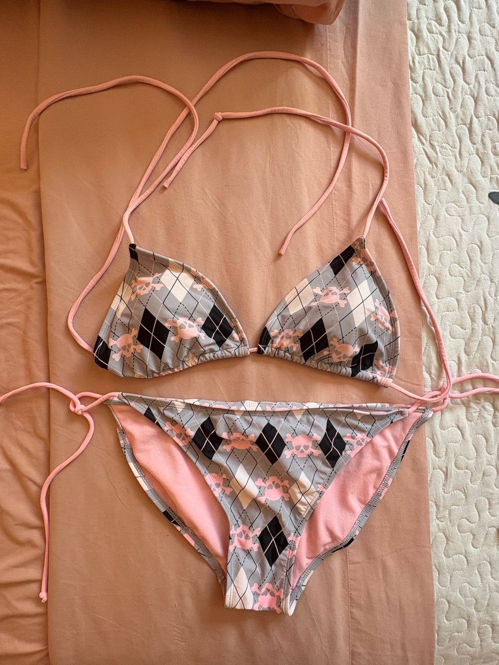 725 ORIGINAL CROSS BONE STRING BIKINI